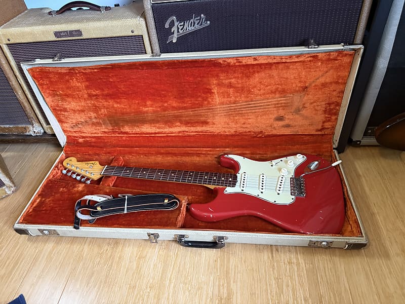 1964 Fender Stratocaster - Dakota Red with Korina Body - 100% Original OHSC