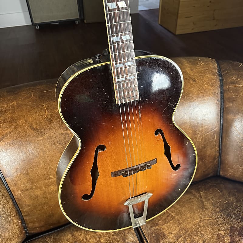 1946 Gibson L-7 - Sunburst