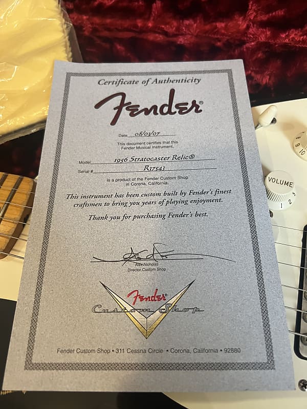 2007 Fender Custom Shop 1956 Stratocaster Relic - Black Over Sunburst