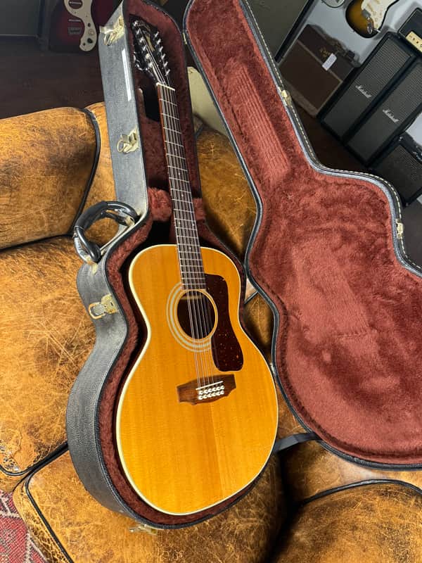 Guild F-212 1990’s - Natural
