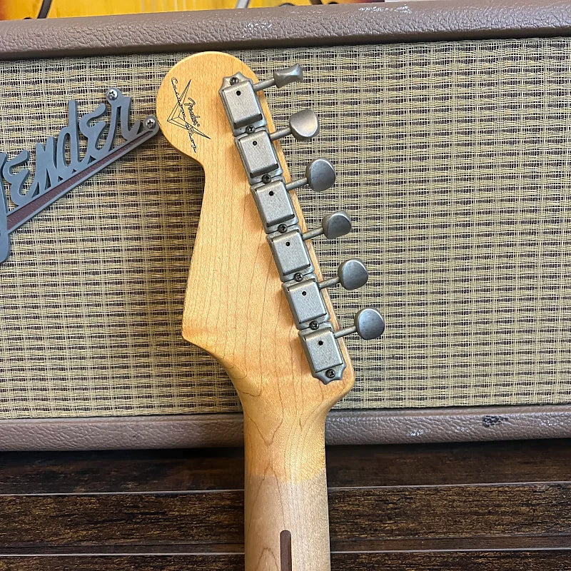 2007 Fender Custom Shop 1956 Stratocaster Relic - Black Over Sunburst