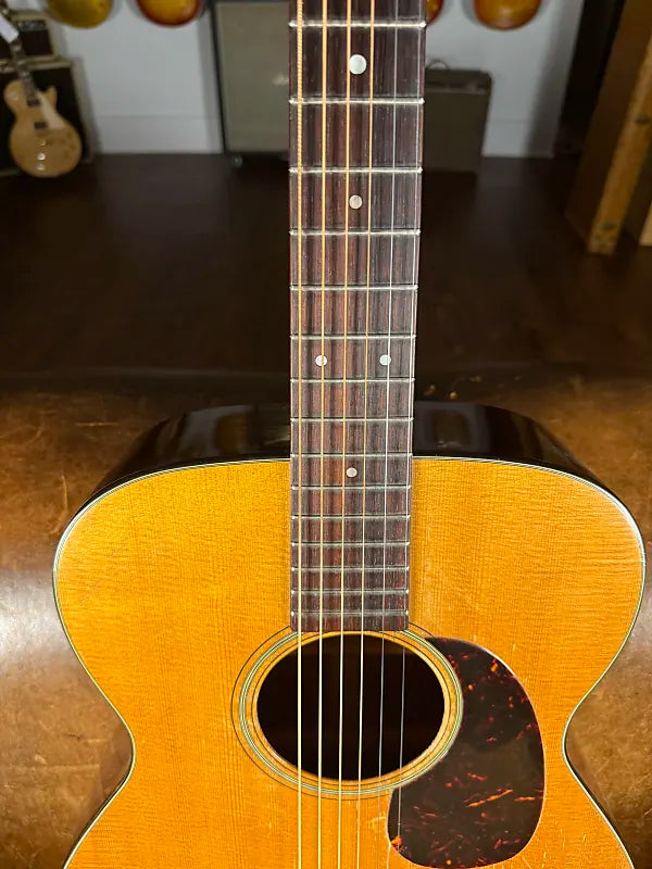 1957 Martin 000-18 - Natural