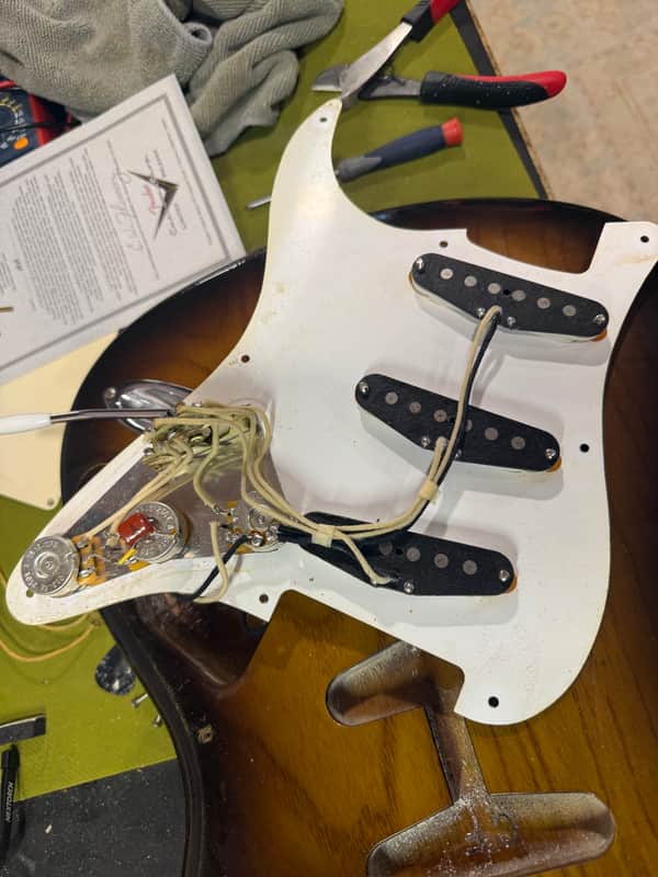 2005 Fender 50th Anniversary 1954 Stratocaster Masterbuilt Chris Fleming - Sunburst