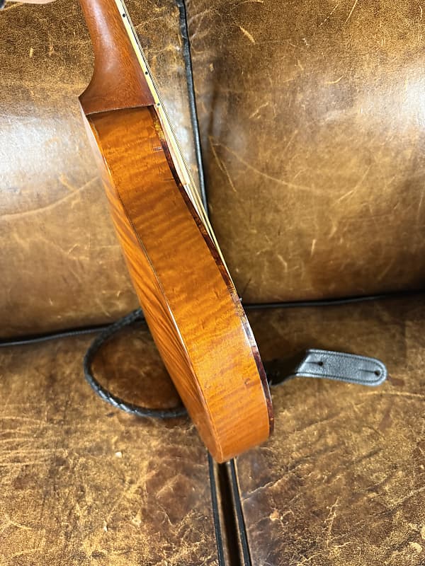 1930's Kalamazoo KM-12 - Sunburst