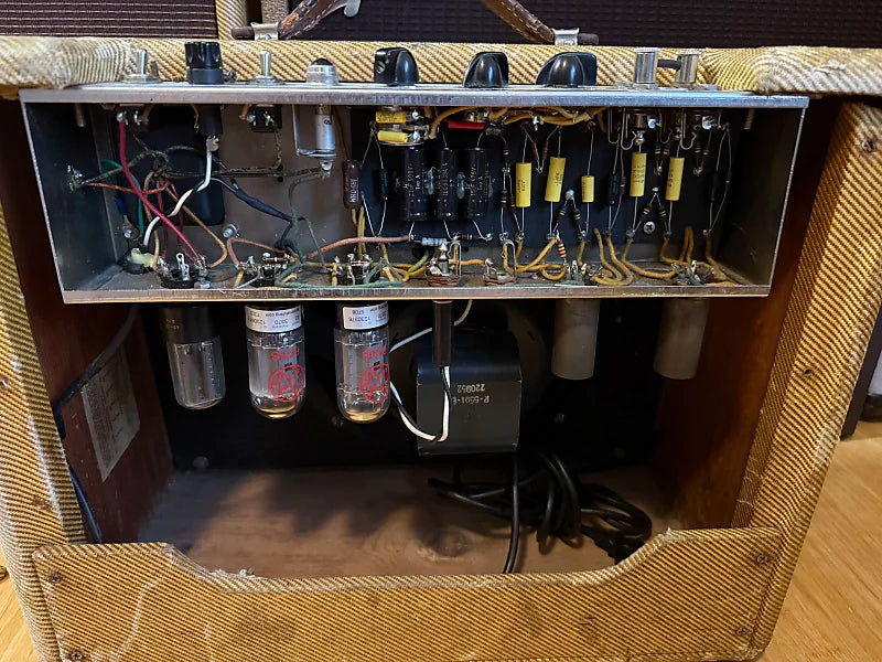 1957 Fender Tweed Deluxe - 5E3