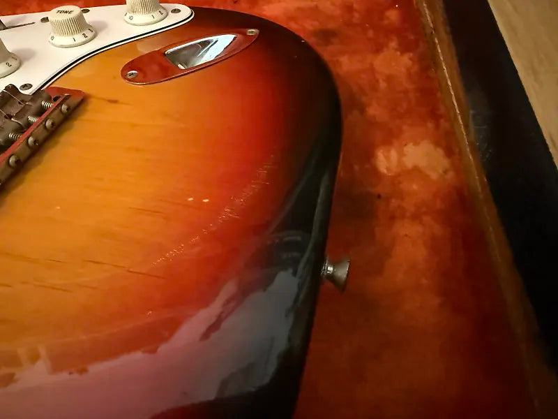 1968 Fender Stratocaster - Three-Tone Sunburst - 100% Original - OHSC