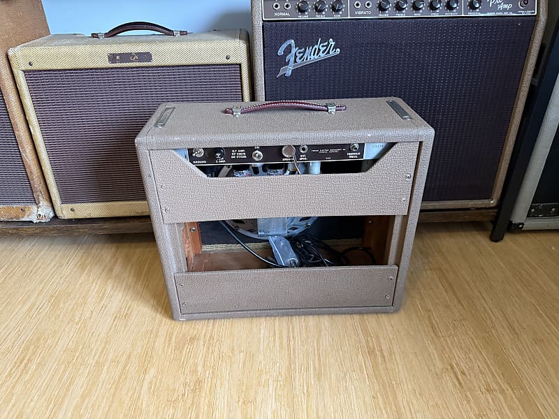 1962 Fender Princeton 6G2 - Brown
