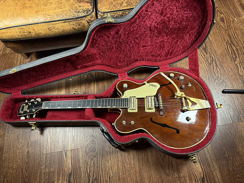 1965 Gretsch 6122 Chet Atkins Country Gentleman - Walnut Brown