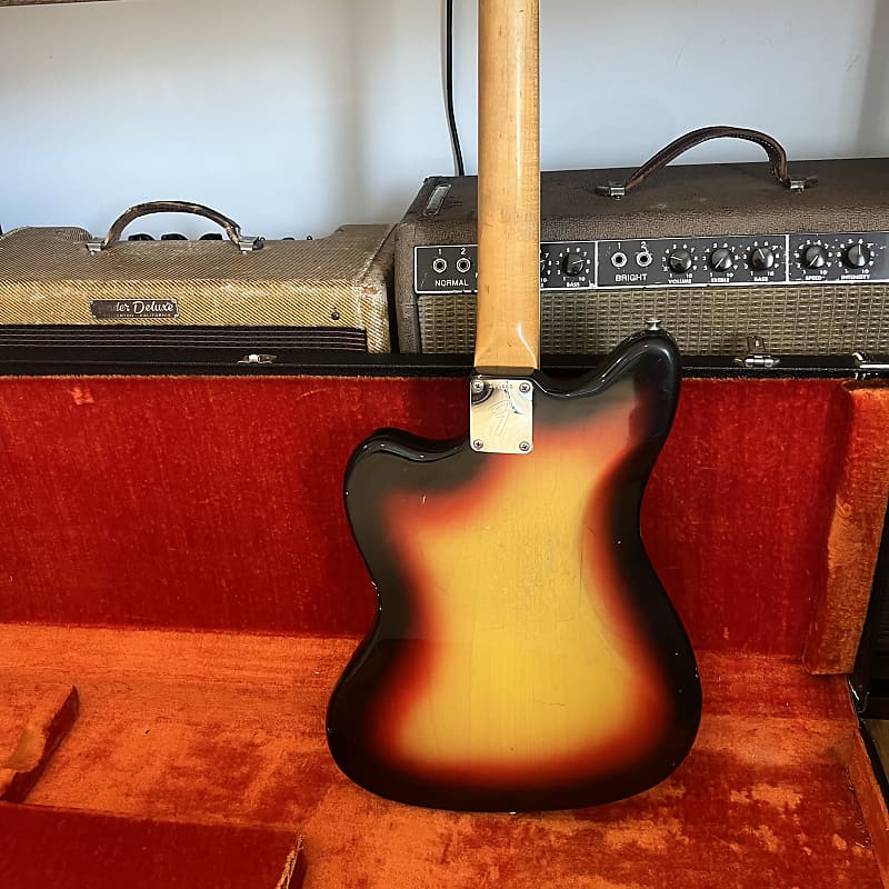 1966 Fender Jazzmaster - 3 Tone Sunburst - OHSC