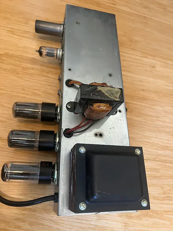 1957 Fender Deluxe 5E3