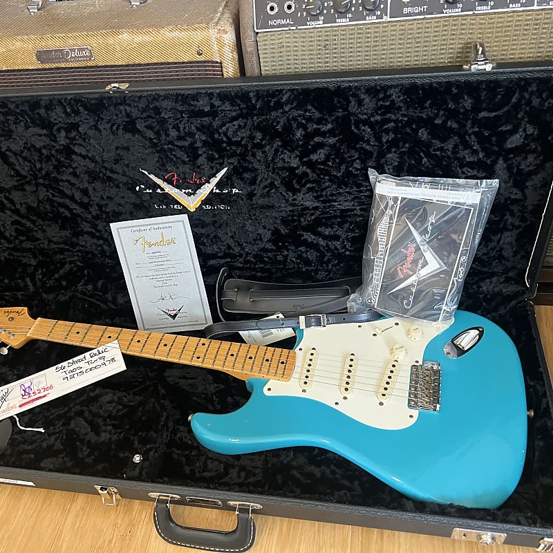 2015 Fender Custom Shop Limited Edition 1956 Stratocaster Relic - Taos Turquoise