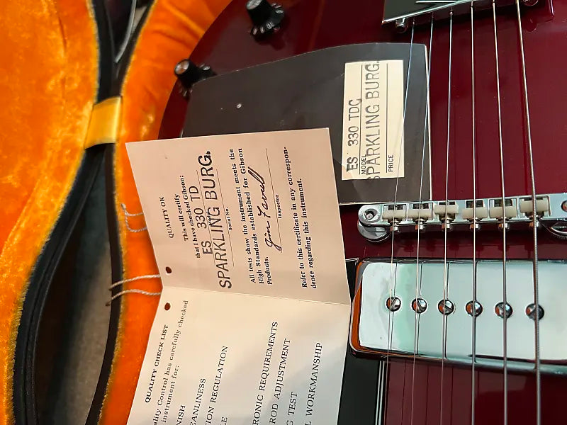 Gibson ES-330TD 1968 Sparkling Burgundy Metallic Near Mint Hang Tags OHSC