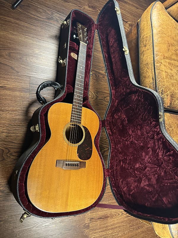 1957 Martin 000-18 - Natural