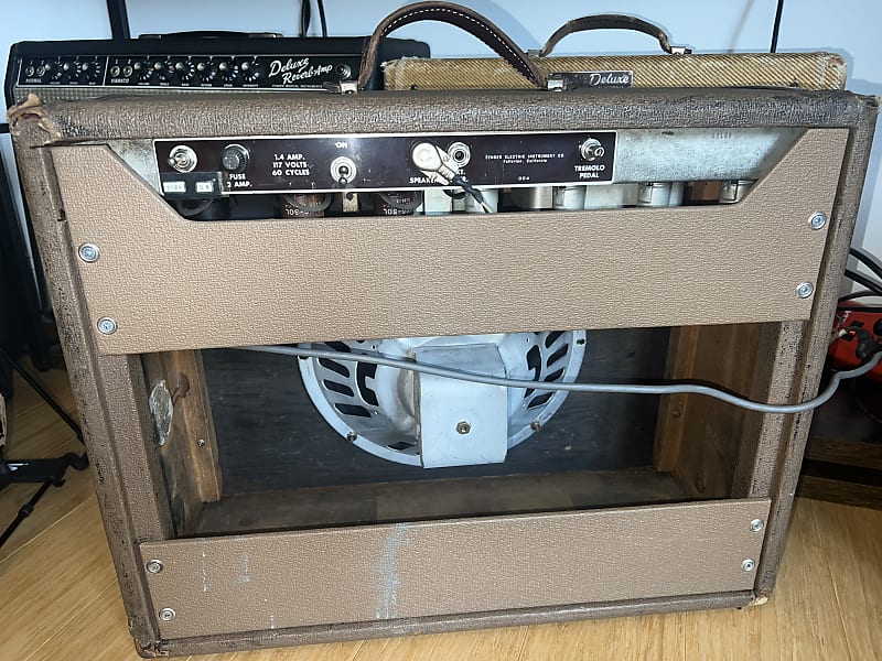 1963 Fender Vibrolux - Brown 6G11-A
