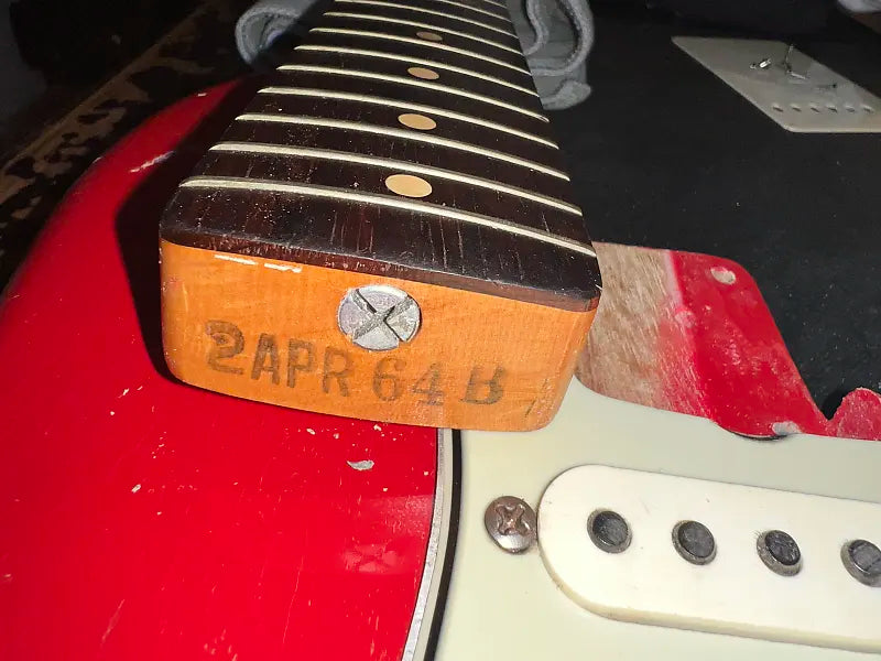1964 Fender Stratocaster - Dakota Red with Korina Body - 100% Original OHSC