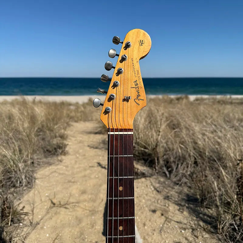 1964 Fender Stratocaster - Dakota Red with Korina Body - 100% Original OHSC