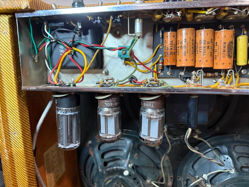 1959 Fender Bandmaster 5E7 Narrow Panel 26-Watt 3x10" Guitar Combo - Tweed