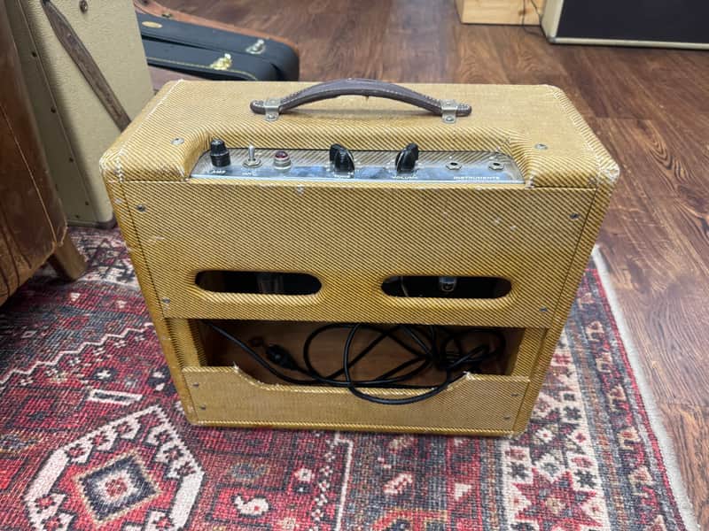 1961 Fender Princeton 5F2-A Narrow Panel 4-Watt 1x8" Guitar Combo - Tweed