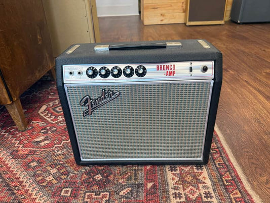 1969 Fender Bronco 6-Watt 1x8" Guitar Combo - Drip Edge