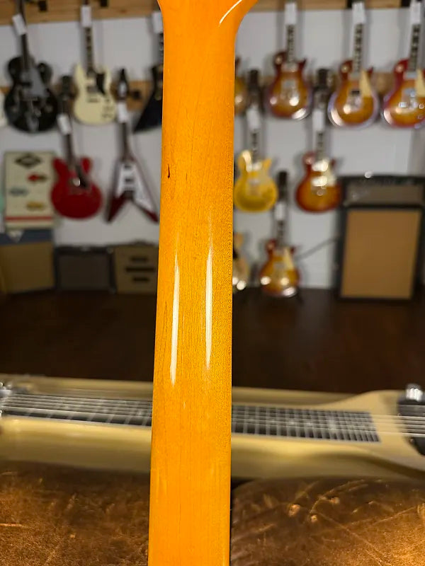 1966 Fender Stratocaster - Sunburst Refin