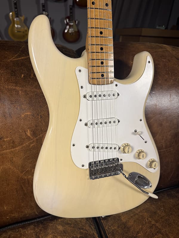 1956 Fender Stratocaster - Blonde/Ash Refin - OHSC