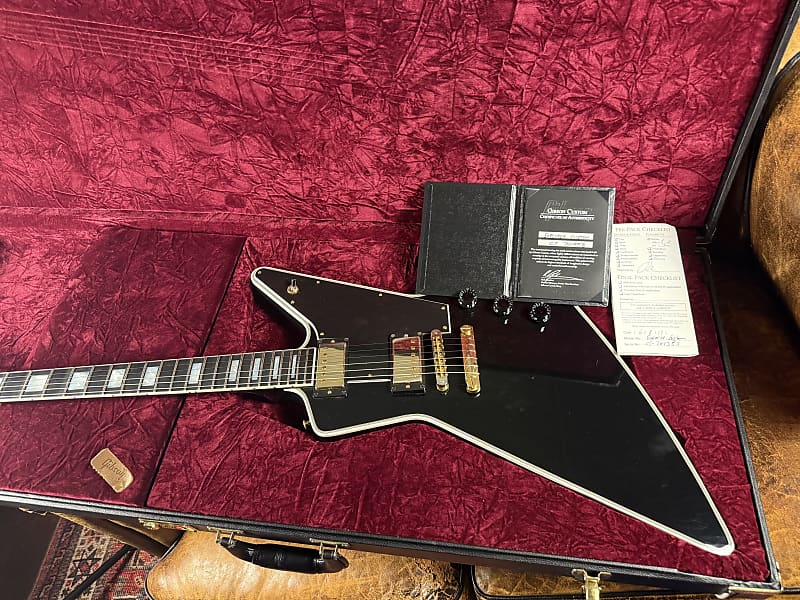 2017 Gibson Custom Shop Explorer Custom - Black