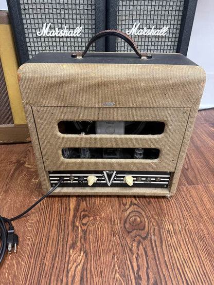 1957 National / Valco Chicagoan Model 1220