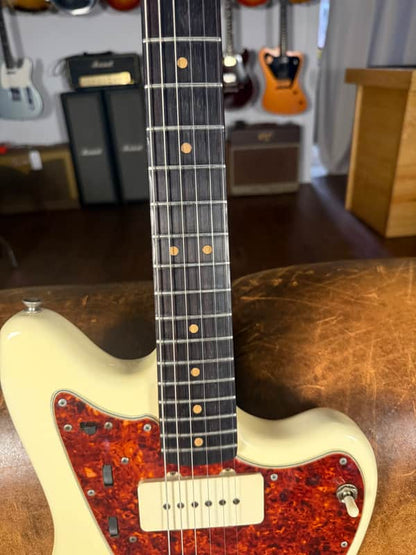 1963 Fender Jazzmaster - Olympic White