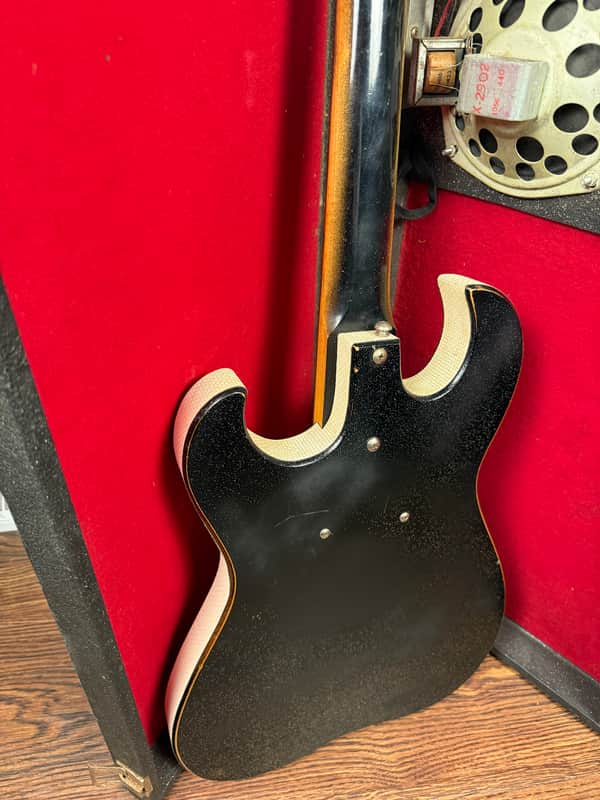 1964 Silvertone 1448 With Case Amp - Black
