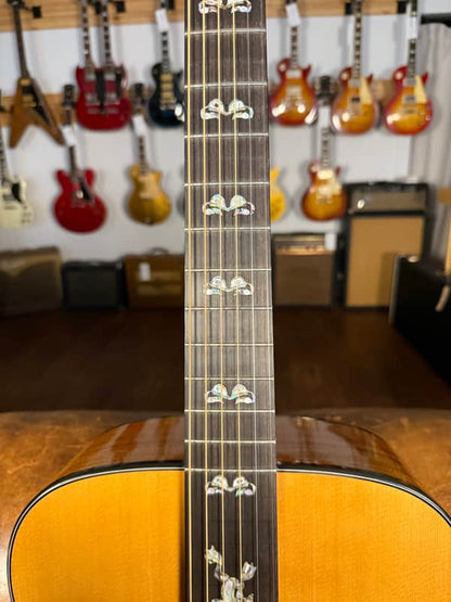 Haida Gwaii Custom Acoustic Guitar - Natural - 1 of 70