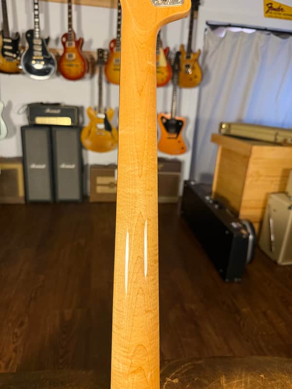 2002 Fender American Vintage ‘62 Jazz Bass - Sunburst