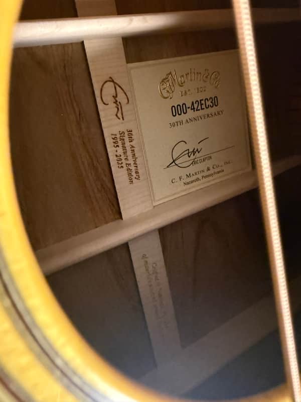 2025 Martin 30th Anniversary Eric Clapton Signature 000-42EC - Natural