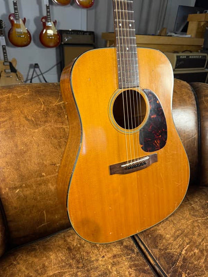 1964 Martin D-18 - Natural