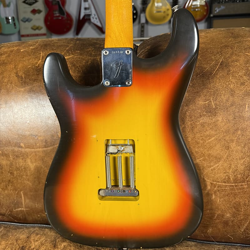 1966 Fender Stratocaster - Sunburst Refin