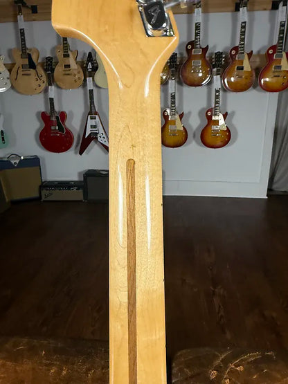 1978 Fender Stratocaster with Rosewood Fretboard - Olympic White