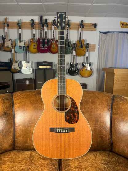 2015 Larrivee Legacy Series 000-40  - Natural