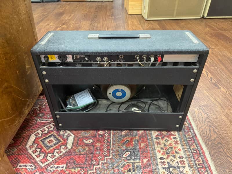 1978 Fender Deluxe Reverb 2-Channel 22-Watt 1x12" Guitar Combo - Silverface