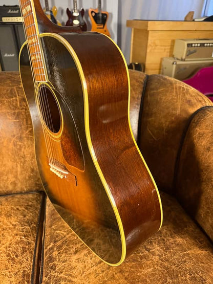 1952 Gibson Southern Jumbo SJ - Sunburst - OHSC + Hoffee Case