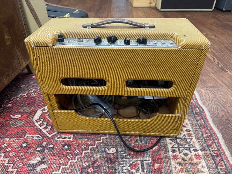1960 Fender Vibrolux 5F11 Narrow Panel 10-Watt 1x10" Guitar Combo - Tweed