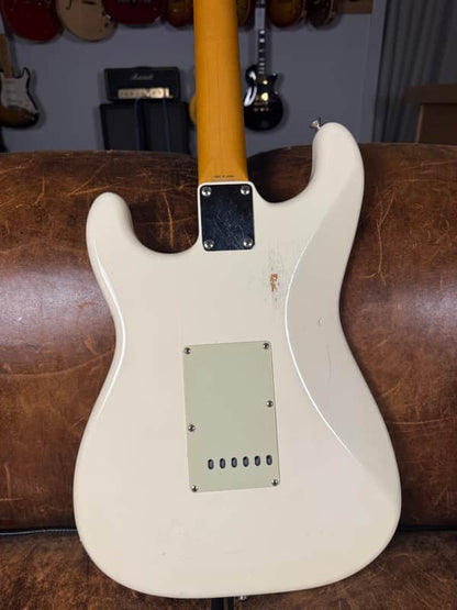 1993 Fender Stratocaster ST-62 - Olympic White