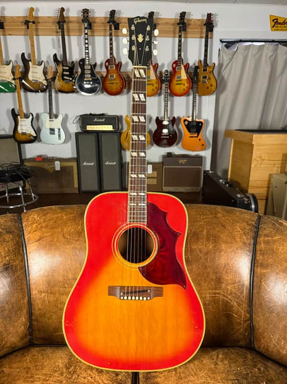 1969 Gibson Hummingbird - Cherry Sunburst