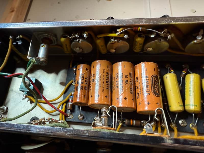 1959 Fender Bandmaster 5E7 Narrow Panel 26-Watt 3x10" Guitar Combo - Tweed