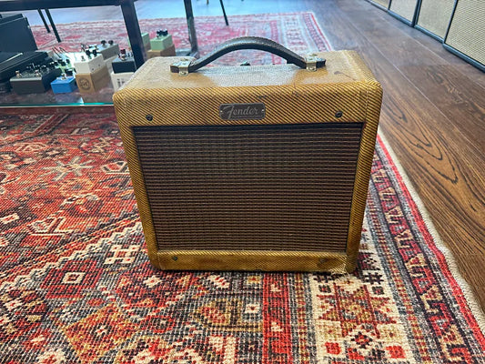 1960 Fender Champ 5F1 Narrow Panel 5-Watt 1x8" Guitar Combo - Tweed