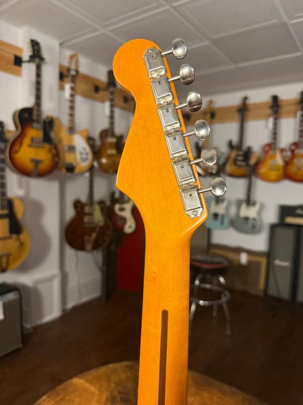 1984 Fender American Vintage '57 Stratocaster - Sunburst - Mint Collector Grade