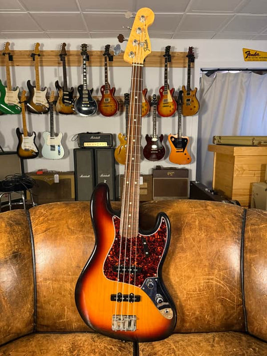 2002 Fender American Vintage ‘62 Jazz Bass - Sunburst