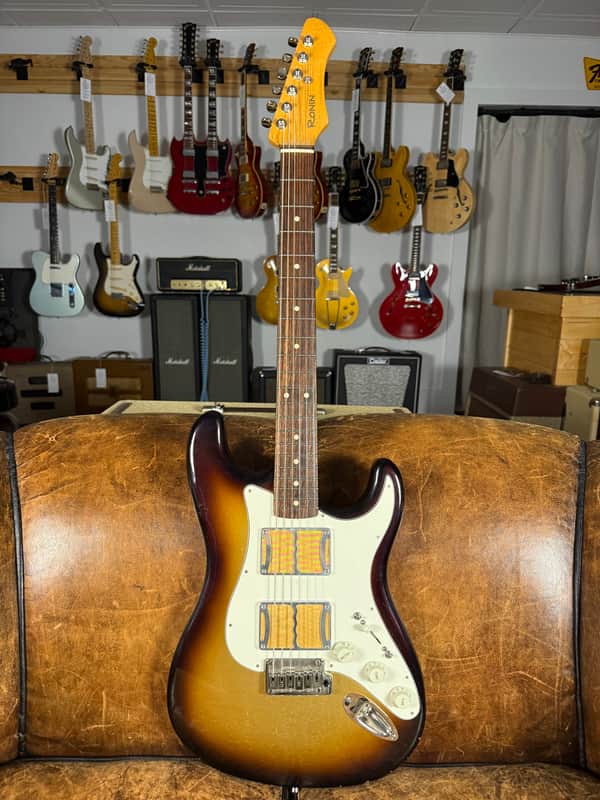 Ronin Type-S - Aged Goldburst - Redwood Body
