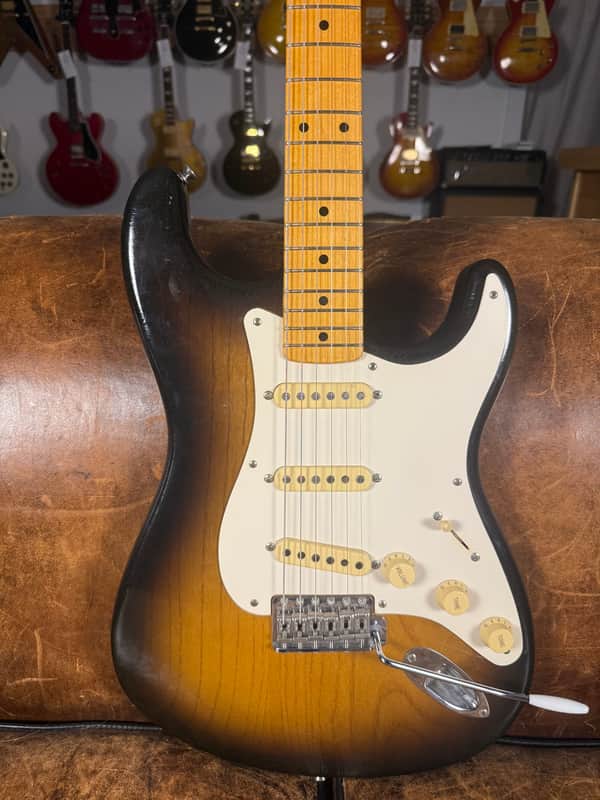 2005 Fender 50th Anniversary 1954 Stratocaster Masterbuilt Chris Fleming - Sunburst