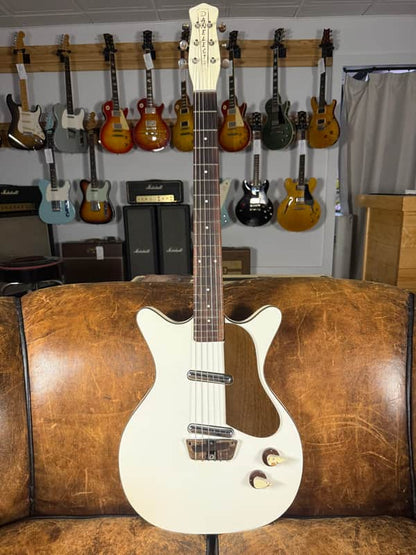 1960's Danelectro 6026 DC-2 Deluxe Double Pickup Shorthorn - White