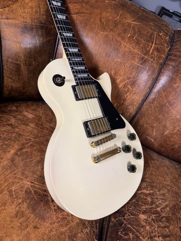 1993 Gibson Les Paul Studio - Alpine White