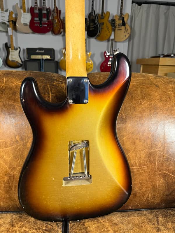 Ronin Type-S - Aged Goldburst - Redwood Body